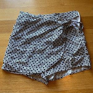 Urban Outfitters Skort